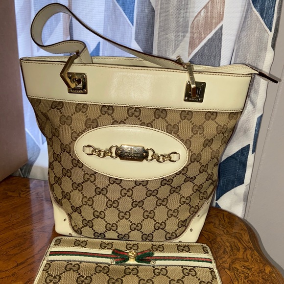 Authentic Gucci Bag and Wallet - Picture 2 of 15